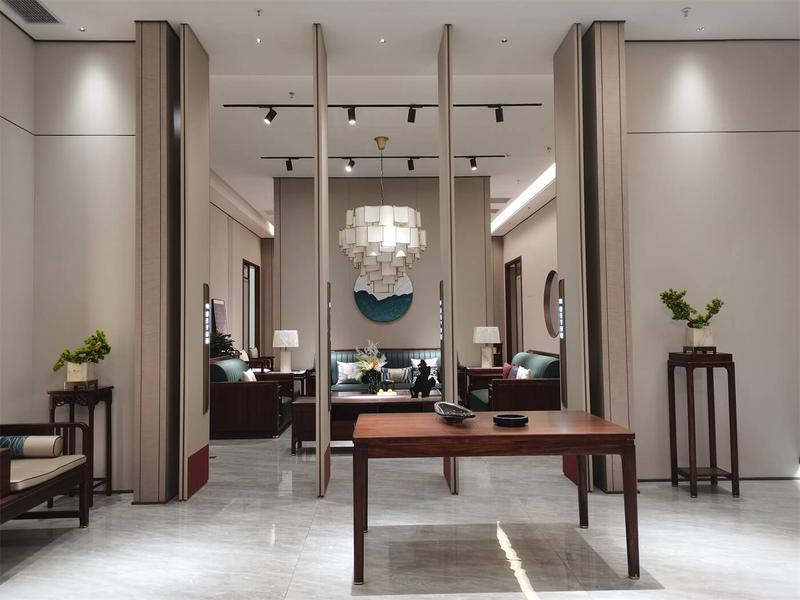 昌龙新中式乌金木家具展厅实拍 (13).jpg